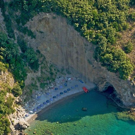 La Francesca Sud Un Villaggio"Glamping" Scario Exterior photo