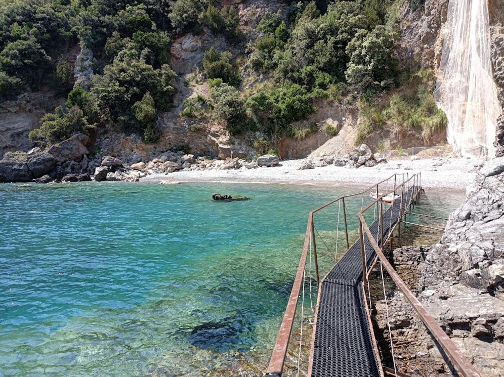 La Francesca Sud Un Villaggio"Glamping" Scario Exterior photo